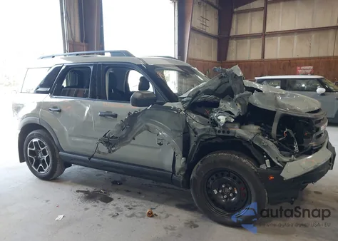 2021 Ford Bronco Sport Big Bend z USA, uszkodzony, nr VIN 3FMCR9B6XMRA12697